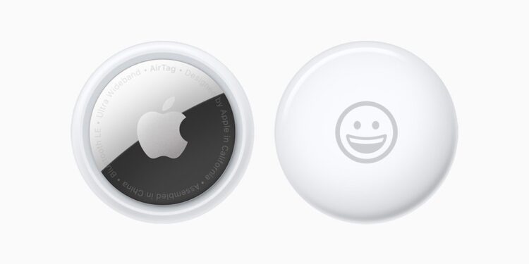 Apple_airtag-front-and-back-emoji-2up_042021_big.jpg.large_-750x375-1