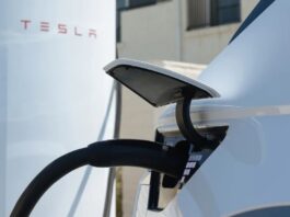 Hyundai ใจดี! แจกฟรี NACS Adapter ให้ลูกค้า EV ปีหน้า พร้อมจ่อเชื่อมต่อเครือข่าย Tesla Supercharger แบบชิล ๆ Hyundai ใจดี! แจกฟรี NACS Adapter ให้ลูกค้า EV ปีหน้า พร้อมจ่อเชื่อมต่อเครือข่าย Tesla Supercharger แบบชิล ๆ