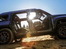 Jeep Recon 2026: อสูรกาย EV สายลุย 650 แรงม้า! เมื่อตำนานออฟโรดขอไม่ง้อน้ำมัน (เจาะลึกสเปก)